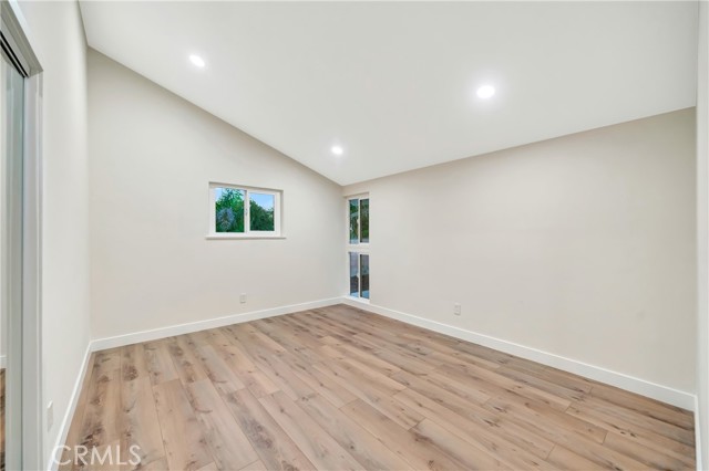 Detail Gallery Image 17 of 35 For 23248 Community St, West Hills,  CA 91304 - 4 Beds | 3 Baths