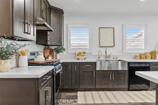 10072 Roselee Drive, Garden Grove CA: https://media.crmls.org/medias/fdc91759-bc94-4916-9fbd-179c7500d0d5.jpg