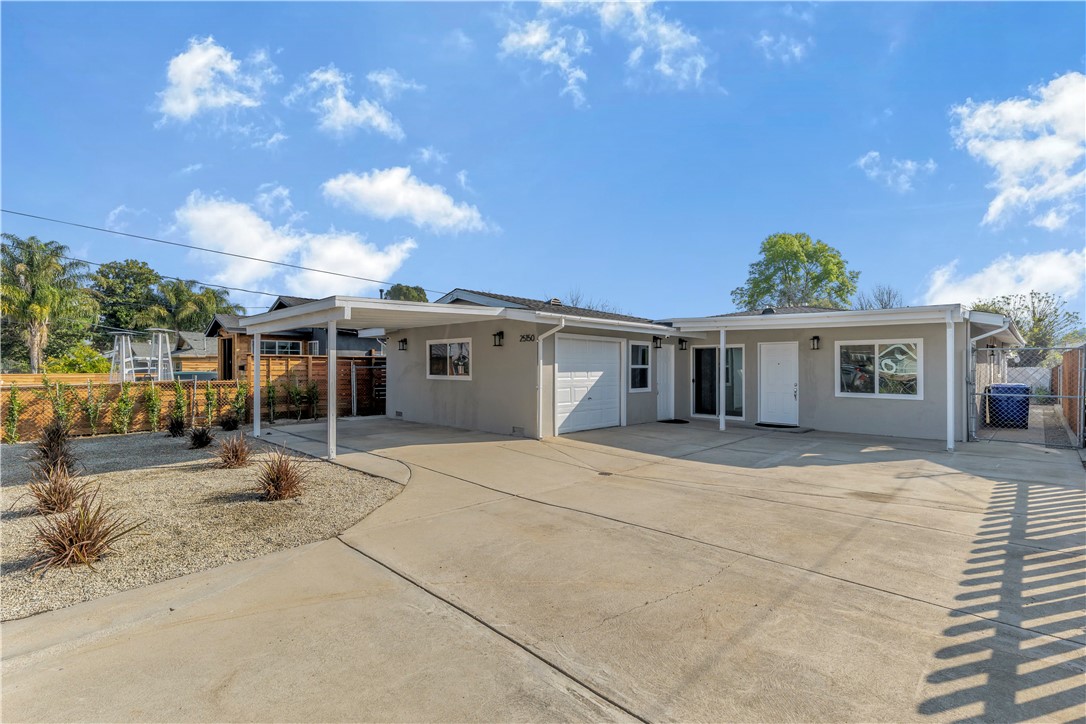 25150 Atwood Boulevard, Newhall, CA 91321