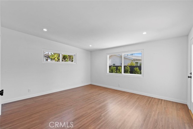 Detail Gallery Image 19 of 29 For 7512 Rindge Ave, Playa Del Rey,  CA 90293 - 3 Beds | 3 Baths