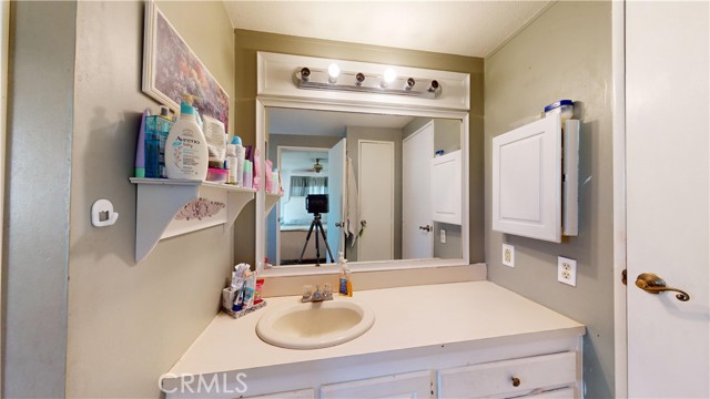 Detail Gallery Image 13 of 44 For 7850 Slater Ave #11,  Huntington Beach,  CA 92647 - 2 Beds | 2 Baths