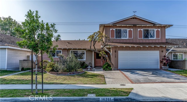 Image 2 for 16291 Angler Ln, Huntington Beach, CA 92647