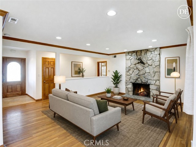 Front Image Thumbnail for CRSB26068611