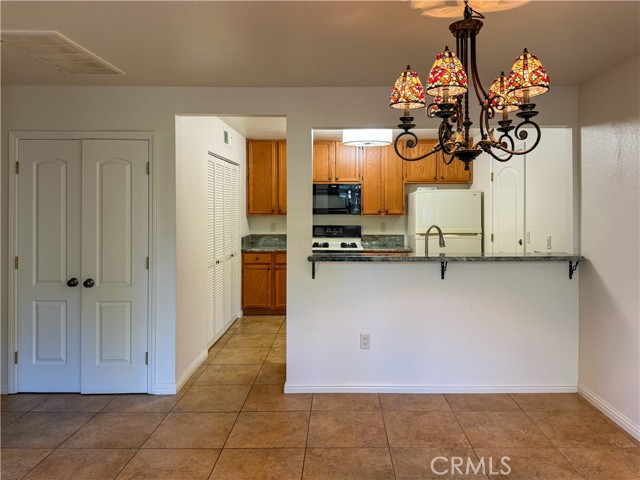 Detail Gallery Image 11 of 24 For 26 Sierra Lakeside Lane, Chico,  CA 95928 - 2 Beds | 2 Baths