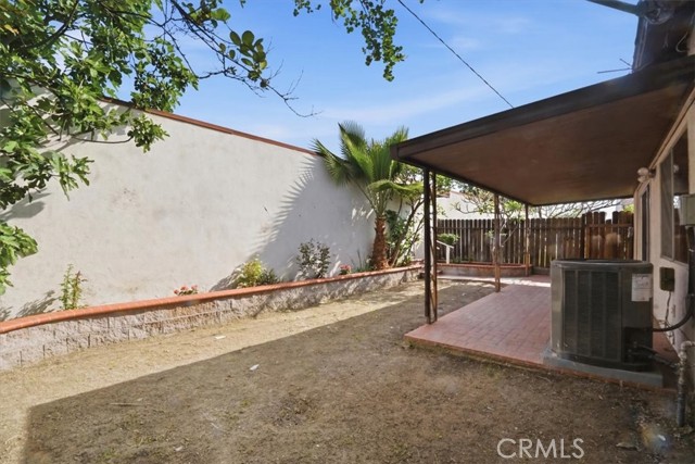 Detail Gallery Image 46 of 57 For 2011 W Katella, Anaheim,  CA 92804 - 2 Beds | 2 Baths