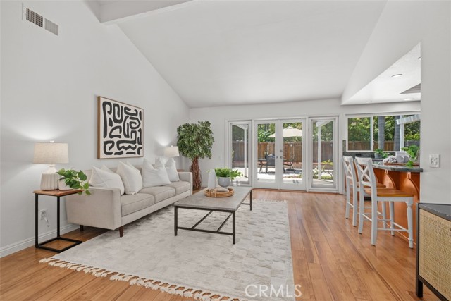 26536 Morena Drive, Mission Viejo CA: https://media.crmls.org/medias/fdcfbbd5-f5cb-45e9-922e-923e89f48088.jpg