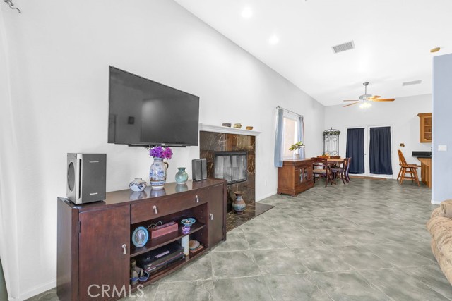 20980 Artesia Road, Desert Hot Springs CA: https://media.crmls.org/medias/fdd0dd56-1b42-44ff-9f30-5a8ecac880d3.jpg