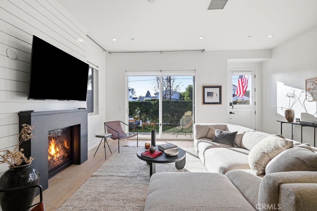 MLS #HD26161794 image #38