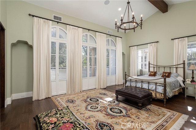 Detail Gallery Image 16 of 34 For 25 Blue Grass, Irvine,  CA 92603 - 6 Beds | 6/3 Baths