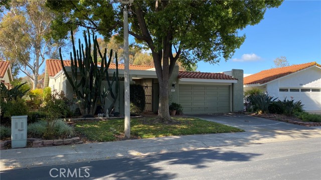 Detail Gallery Image 2 of 54 For 5451 Calle Pico a,  Laguna Woods,  CA 92637 - 3 Beds | 2 Baths