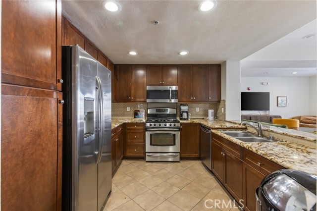 Detail Gallery Image 31 of 38 For 360 W Avenue 26 #133,  Los Angeles,  CA 90031 - 2 Beds | 2 Baths