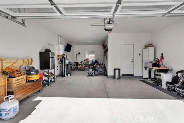 Detail Gallery Image 38 of 53 For 12672 Wycliff, Victorville,  CA 92392 - 4 Beds | 3 Baths