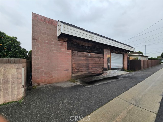 18119 S Denker Avenue, Gardena CA: https://media.crmls.org/medias/fdd3e0e5-f7e9-4508-b656-edc1e02faef9.jpg