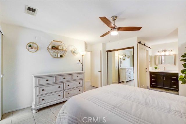 42297 Sultan Avenue, Palm Desert CA: https://media.crmls.org/medias/fdd4043a-9ca5-4c67-bc9c-1574df2029a3.jpg