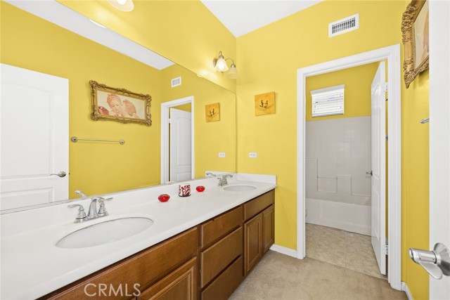 Detail Gallery Image 17 of 30 For 2521 E Smiderle, Ontario,  CA 91764 - 4 Beds | 3/1 Baths