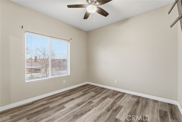 Detail Gallery Image 22 of 37 For 26647 Mainsail, Helendale,  CA 92342 - 4 Beds | 2/1 Baths