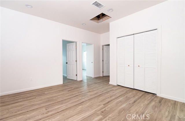 Detail Gallery Image 32 of 43 For 5526 E Los Angeles Ave #1,  Simi Valley,  CA 93063 - 3 Beds | 2/1 Baths