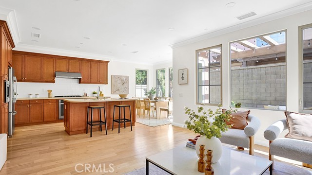 Detail Gallery Image 8 of 28 For 74 Bianco, Irvine,  CA 92618 - 3 Beds | 2/1 Baths