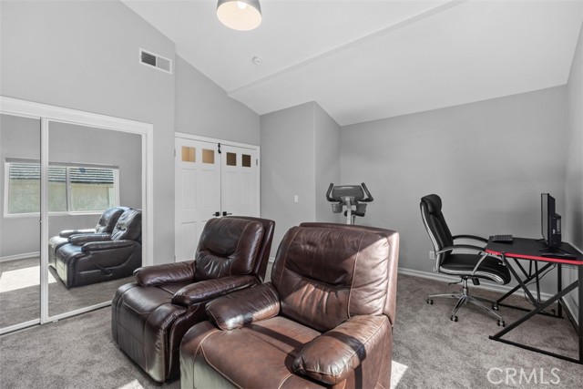 27215 Stagewood Court, Laguna Hills CA: https://media.crmls.org/medias/fdd6831a-e7cc-48fb-8ac4-f339ef633f82.jpg