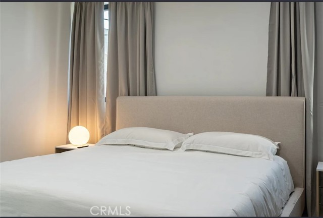 Detail Gallery Image 17 of 25 For 12134 Clarkson Rd, Los Angeles,  CA 90064 - 2 Beds | 3/1 Baths