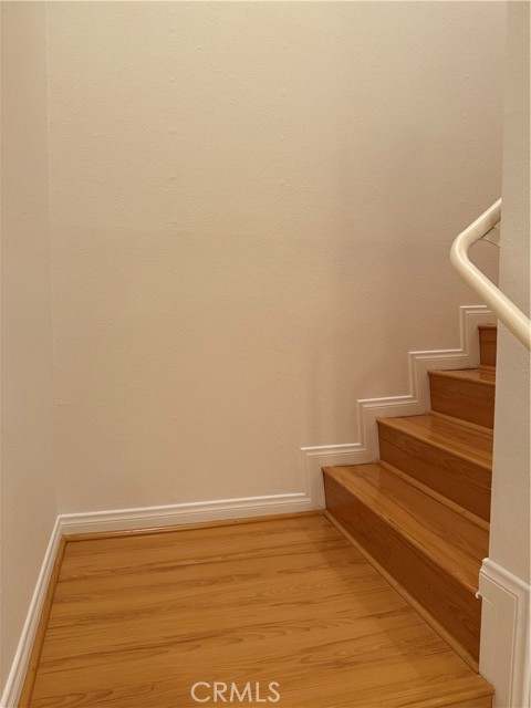 1131 Campbell Street, Glendale CA: https://media.crmls.org/medias/fdd760d0-2cca-4f8d-9dc3-a5d337fdf29c.jpg
