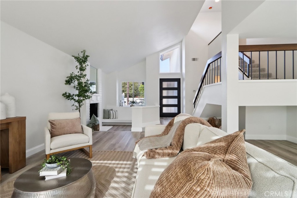 MLS #OC25272955 image #7