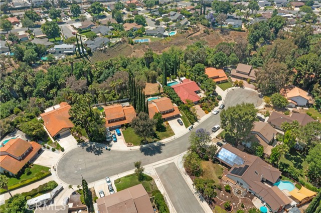6065 Saint Augustine Drive, Riverside CA: https://media.crmls.org/medias/fdd8184d-3f5a-4d78-9771-d7b3a643655d.jpg