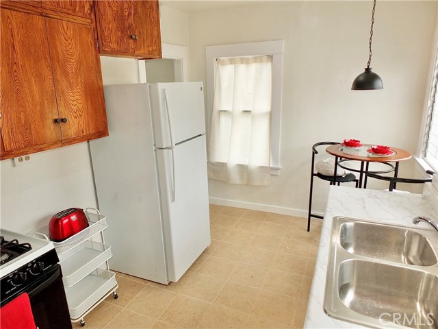 Detail Gallery Image 19 of 39 For 2290 Pasadena Ave, Long Beach,  CA 90806 - 2 Beds | 1/1 Baths