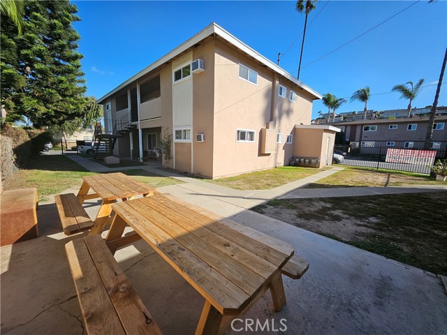 Detail Gallery Image 9 of 29 For 1381 Burwood St, La Habra,  CA 90631 - 2 Beds | 2 Baths