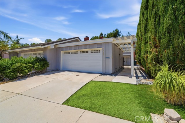 Front Image Thumbnail for CROC26058513