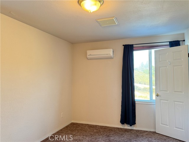 4943 Yaqui Gulch Road, Mariposa CA: https://media.crmls.org/medias/fdda2e13-ddb1-48f3-9a62-3d853a9c9f21.jpg