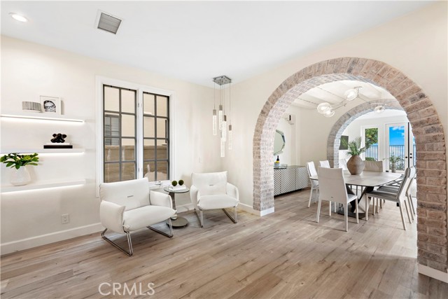 Fddaab24 27b0 4b98 90e4 352e70ce7564