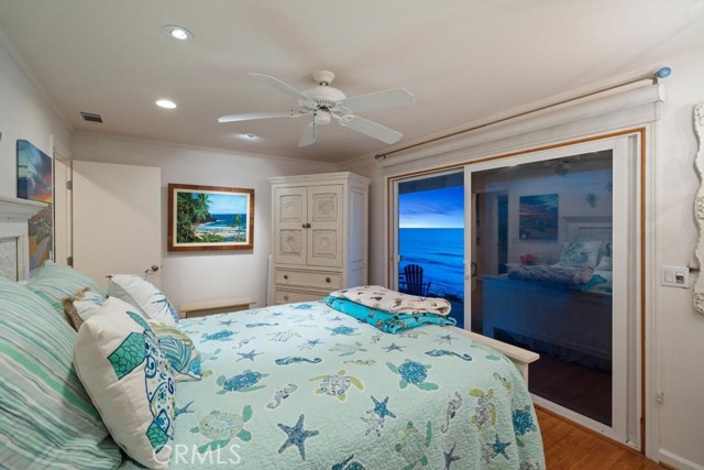 960 Neptune Avenue, Encinitas CA: https://media.crmls.org/medias/fddac85b-0e4f-4599-9934-39cc23b92a48.jpg