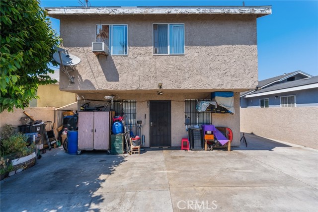 138 W Gage Avenue, Los Angeles CA: https://media.crmls.org/medias/fddc595b-b61e-4651-a043-36662f0b78c7.jpg