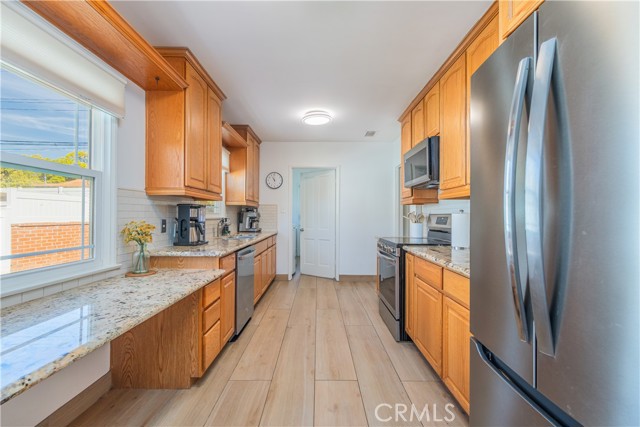 Detail Gallery Image 12 of 36 For 14091 Sunrise Dr, Whittier,  CA 90602 - 3 Beds | 2 Baths