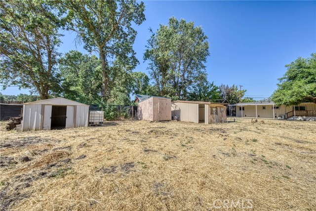 9742 Bonham Road, Lower Lake CA: https://media.crmls.org/medias/fddceb3b-493f-4738-acf7-efa744b6414c.jpg