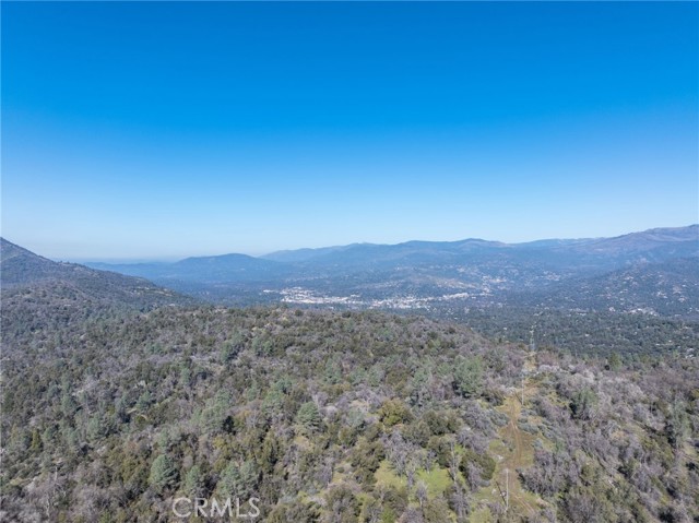 0 n/a, Coarsegold CA: https://media.crmls.org/medias/fddd3ee9-a679-485c-b629-18b1f880771e.jpg