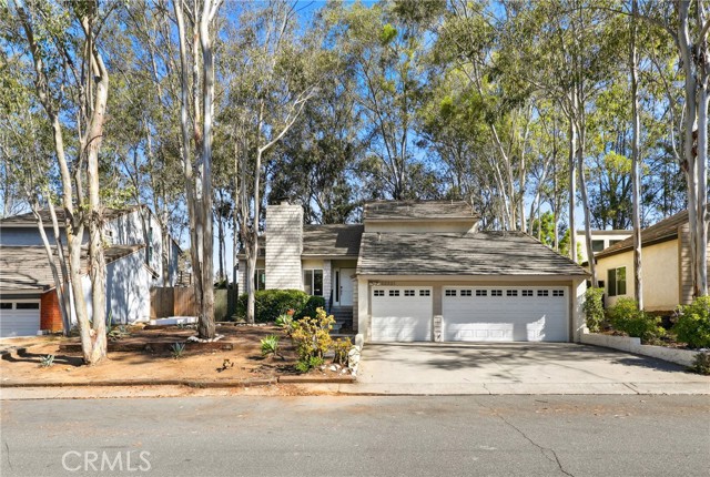 Detail Gallery Image 1 of 49 For 22321 Parkwood, Lake Forest,  CA 92630 - 4 Beds | 3 Baths