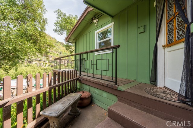 Detail Gallery Image 20 of 68 For 432 Fernwood Pacific, Topanga,  CA 90290 - 2 Beds | 2 Baths