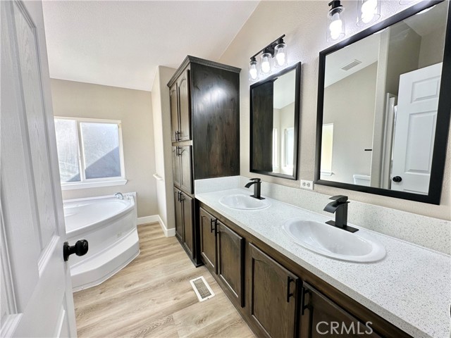 Detail Gallery Image 23 of 44 For 20843 Waalew Rd #C104,  Apple Valley,  CA 92307 - 3 Beds | 2 Baths