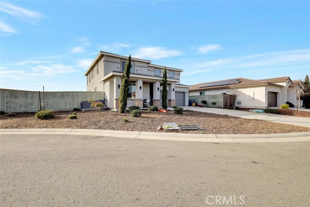 Detail Gallery Image 5 of 54 For 882 Kirkwood Ct, Olivehurst,  CA 95961 - 6 Beds | 3/1 Baths