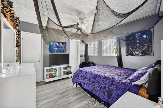 15937 Manzanita, Fontana CA: https://media.crmls.org/medias/fddf0eee-7017-4c75-945f-72888e353c4a.jpg