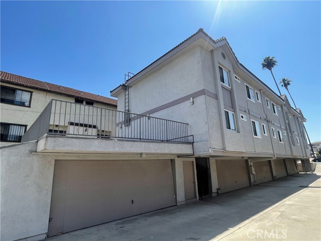 Image 1 of 9 For 112 Primrose Avenue