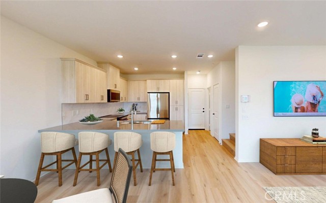 3302 S. ROCKHURST PASEO, Ontario CA: https://media.crmls.org/medias/fde2e47c-11eb-4bd4-8765-7c6660ea068e.jpg