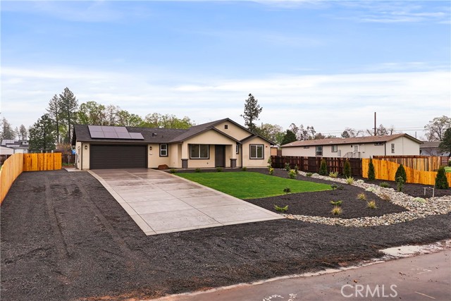 Detail Gallery Image 4 of 44 For 1911 Crandall, Paradise,  CA 95969 - 2 Beds | 2 Baths