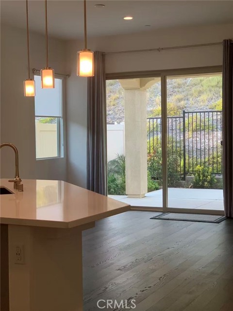 Detail Gallery Image 10 of 18 For 11900 Wandering Way, Corona,  CA 92883 - 2 Beds | 2 Baths