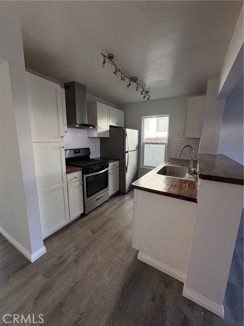 Detail Gallery Image 10 of 24 For 24311 Santa Clara Ave #1,  Dana Point,  CA 92629 - 2 Beds | 1/1 Baths