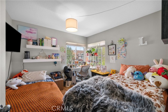 Detail Gallery Image 28 of 38 For 18114 Erik Ct #5131,  Canyon Country,  CA 91387 - 3 Beds | 2 Baths