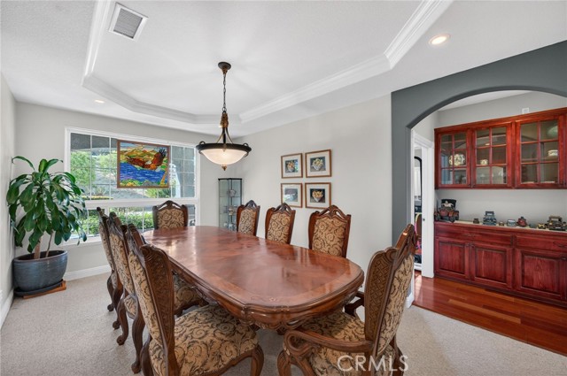 Detail Gallery Image 10 of 74 For 30810 Avenida Del Reposo, Temecula,  CA 92591 - 5 Beds | 3/1 Baths