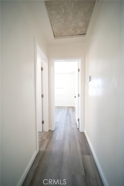 1336 W 118th Street, Los Angeles CA: https://media.crmls.org/medias/fde57e62-8be2-4a4b-96a1-c5e550f80a2c.jpg